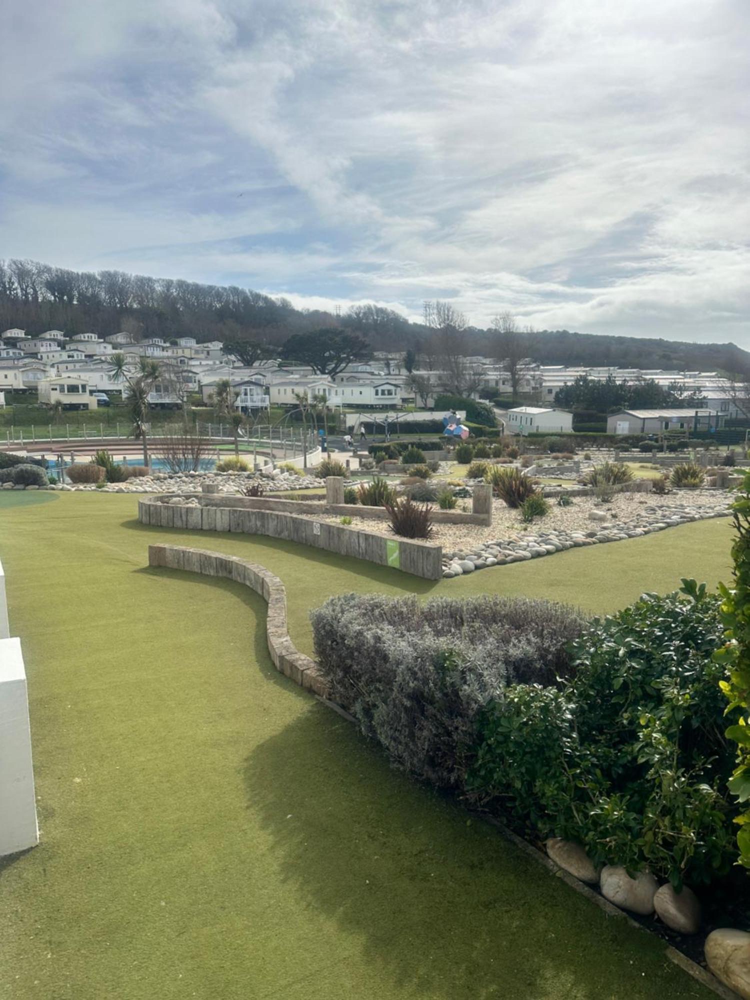Serenity Coast Wyke Regis Exterior photo